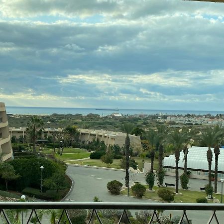 קיסריה נאות גולף- Oren Apartment ภายนอก รูปภาพ