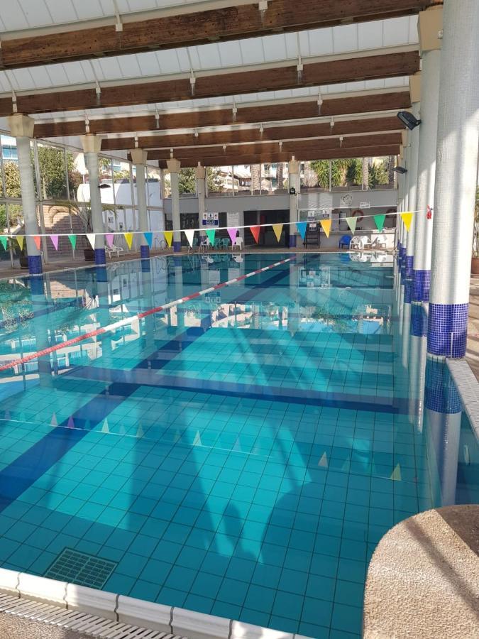קיסריה נאות גולף- Oren Apartment ภายนอก รูปภาพ